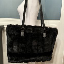 Women vintage large black faux mink fur like new 