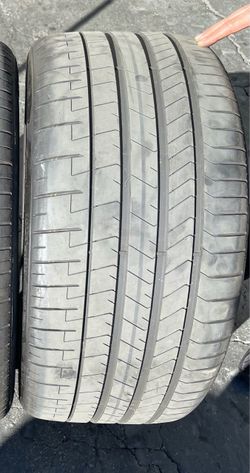 1 Pirelli P Zero Like New 315/30R/22 107 Y Tires