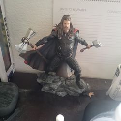 Thor Statue
