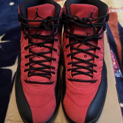 Jordan 12 Varsity red