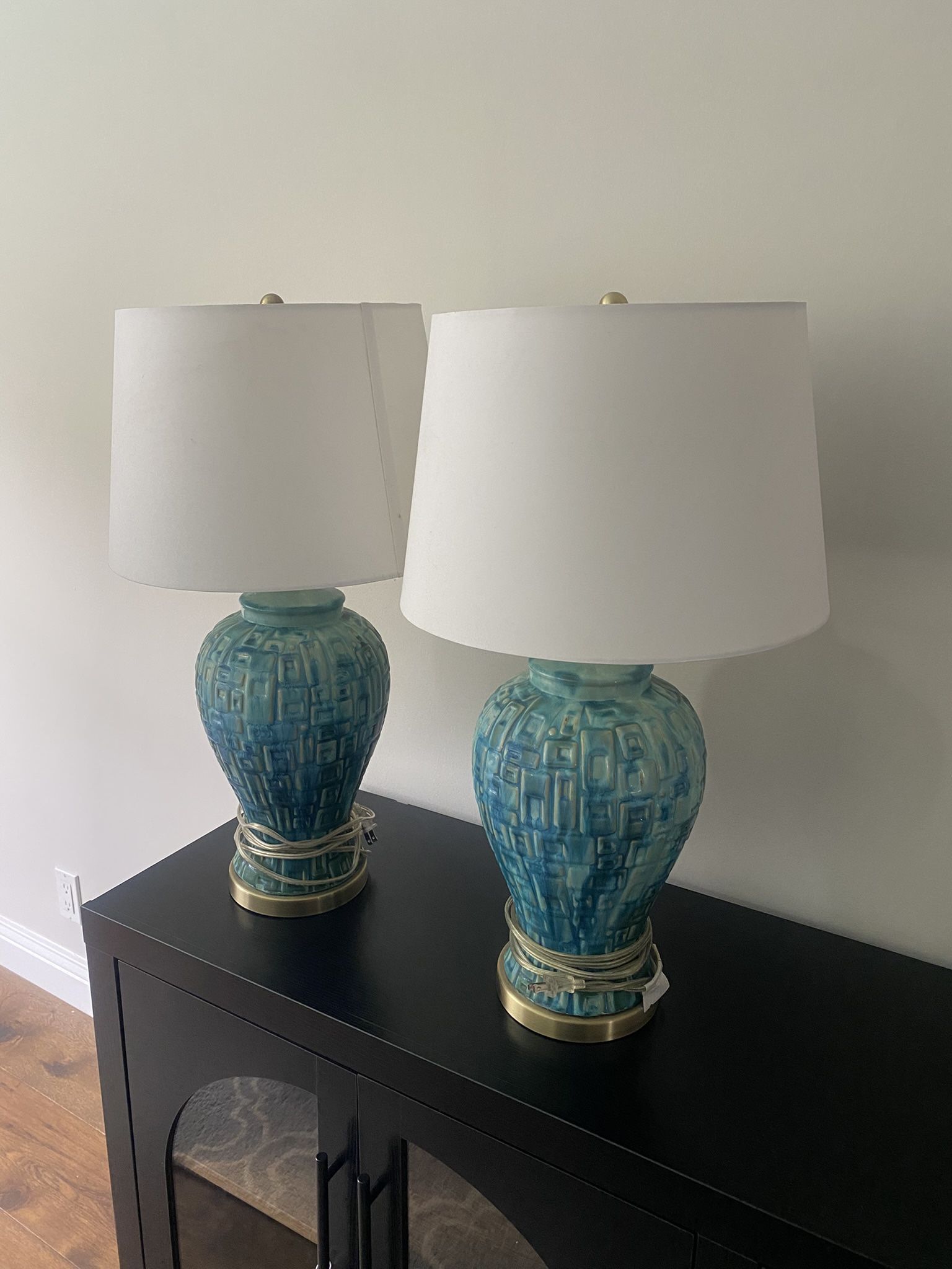 2 Table Lamps