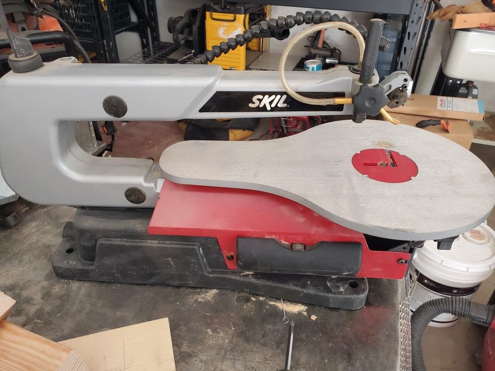 Skil 3335 Scroll Saw
