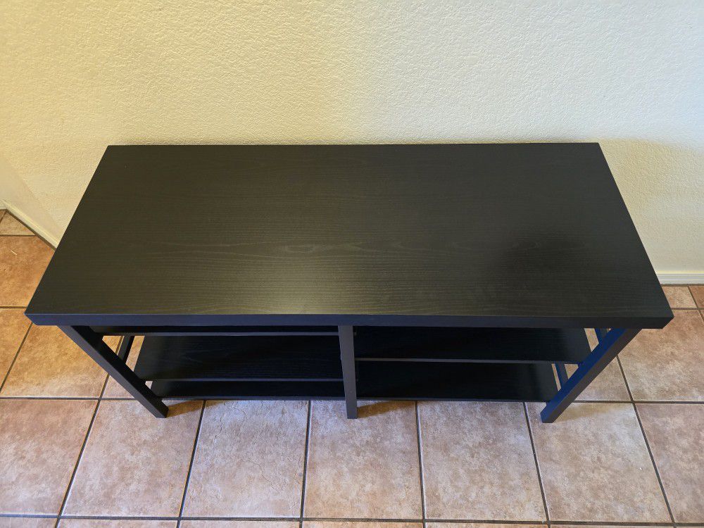 TV Stand With Adjustable Shelving 