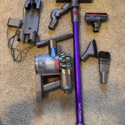 🐾 Dyson V8 Animal+ – Ideal for animals