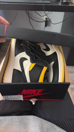 Jordan 1s bundle 2 pairs