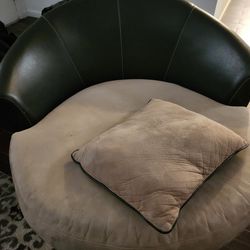 Oversized Round Swivel "Cuddle" Chair - Super Comfy