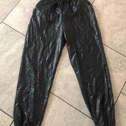 Women Small Faux-Leather Pants