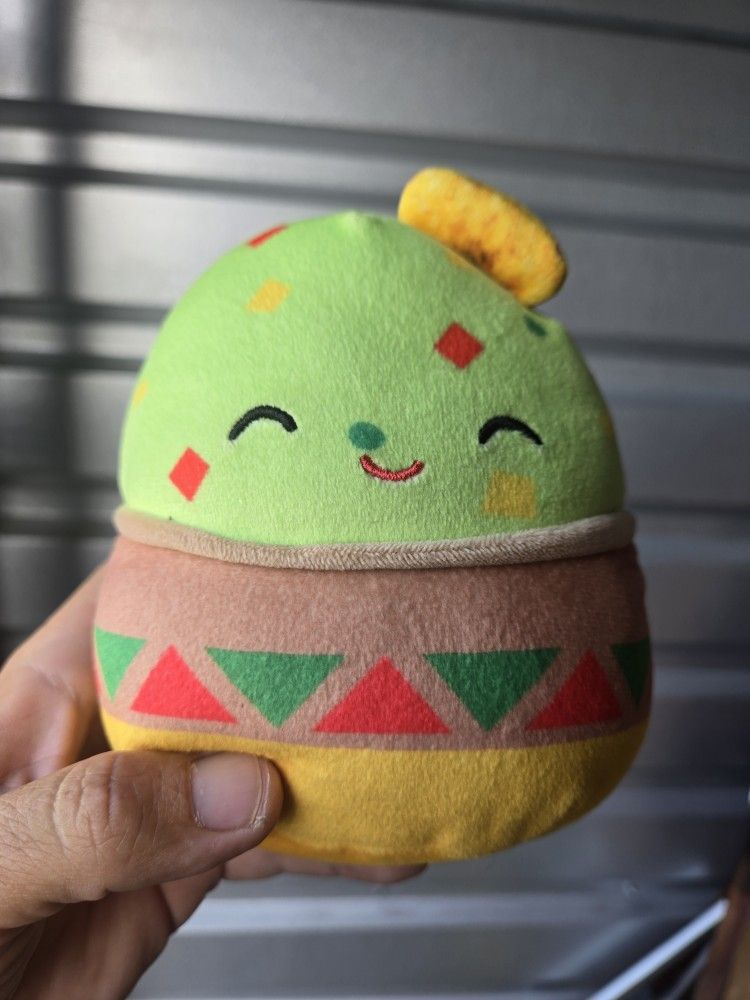 Squishmallows HUGE BUNDLE 11 Plush For One Price And Some Are Brand New