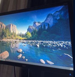 Acer Monitor With Power Chord 