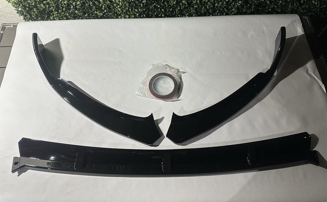 LA Zona Auto Parts 2019 to 2020 Mercedes Benz W205 C-Class Frot Bumper Lip Stabilizer Labio de Defensa Delantera