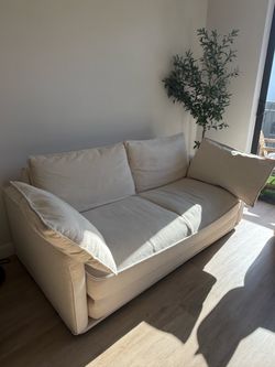 Koala 70” Sofa Bed – Vanilla | Like New