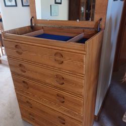 Dresser open top  Compartment/ Mirror