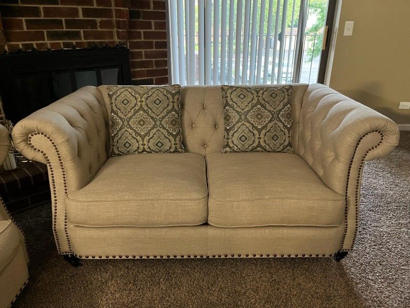 Coaster Love Seat & Chair