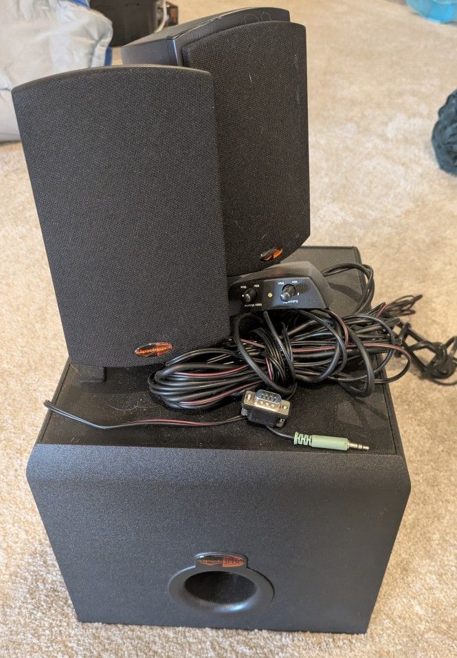 Klipsch ProMedia 2.1 THX Certified Computer Speaker System (Black)