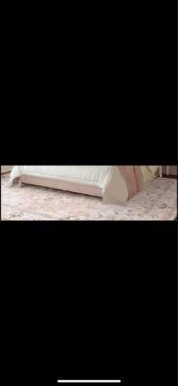 Pink washable Rug