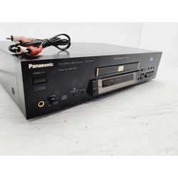 Panasonic DVD-RP91 Progressive Scan DVD Audio/Video Player without remote