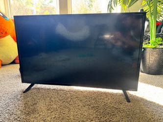 Vizio 32 Inch Smart TV