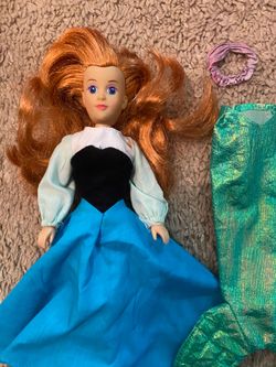 Vintage first edition Disney Ariel doll