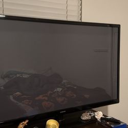 45” Samsung TV