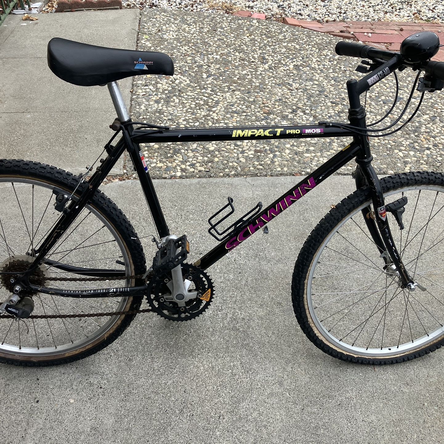 schwinn bicycle canada Stationary Bikes Schwinn Spin Bike Canada Flaman Fitness Schwinn Fitness