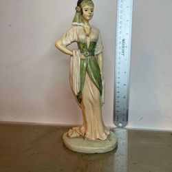 Statue