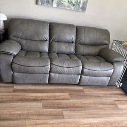 Couch Recliner With Recliners, Cup Holders, And Charging 