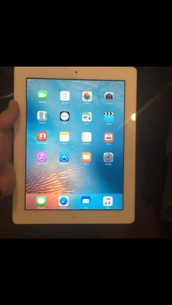 APPLE iPad 2 16gb WORKS GREAT!!