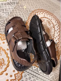 New sandals/ man