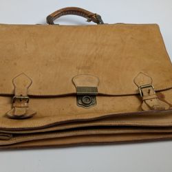 Vintage BREE Leather Briefcase Natural Tan Germany Triple Compartment