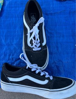 Vans Old Skool Black & White Shoes – Size 5