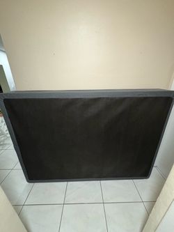 Queen size bed
