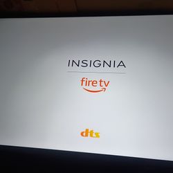 Insignia Smart TV 50 "