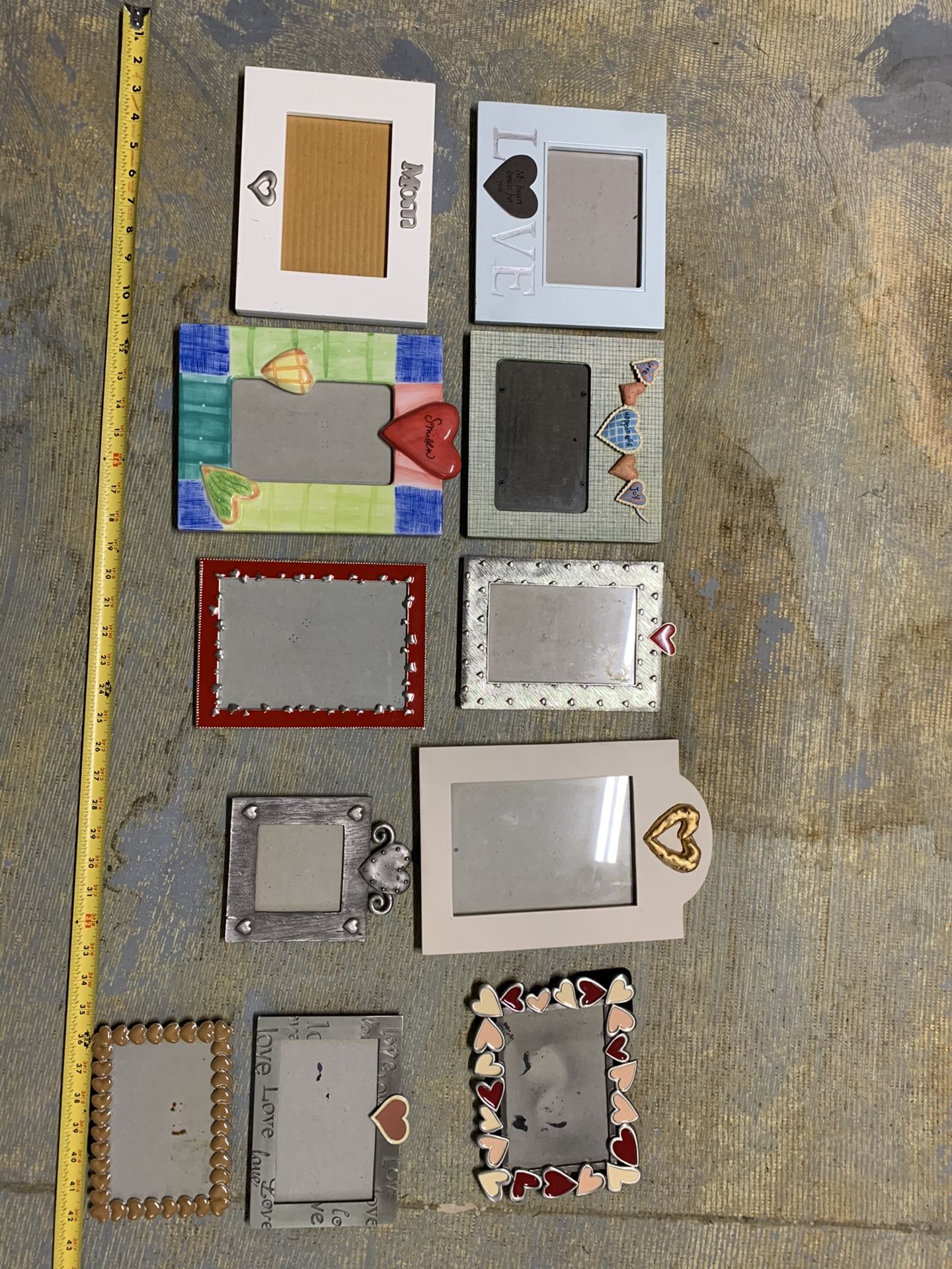 Heart picture frames. Artwork. Photo. for Sale in Boca Raton, FL OfferUp