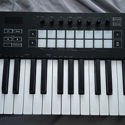 Novation Launchkey 37 MK4 37-key Keyboard Controller