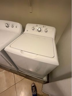 washer and dryer set $500 like new GE