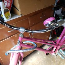 Womans Pink Beach Cruiser