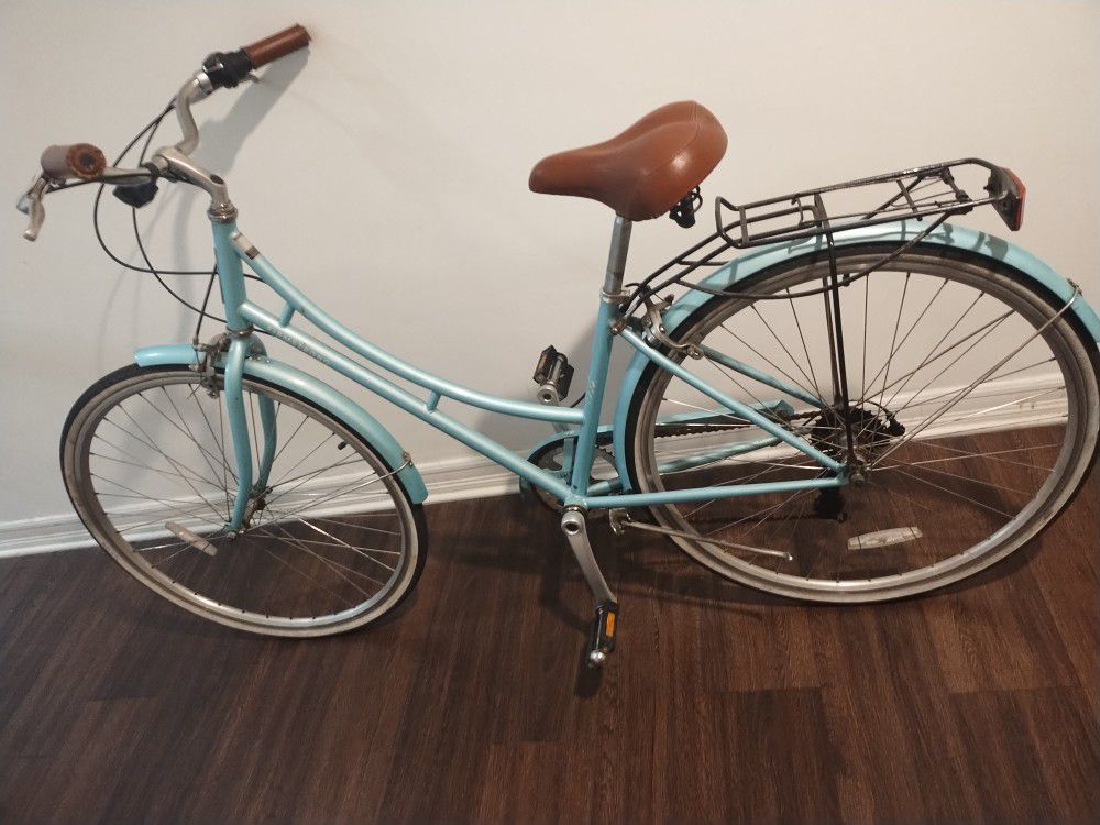 50$ Women's Bicycle 