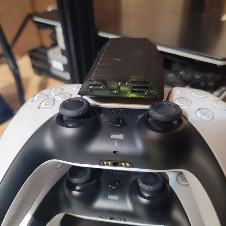 PS5 Controller Stand 