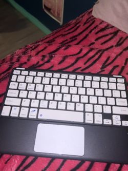 magnetic ipad case with keyboard