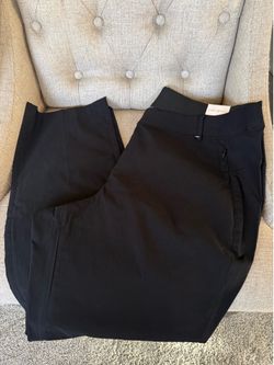 Lane Bryant The 4 Season Straight, mid-rise dress pants for women. Size 22