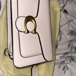 Coach Women’s Crossbody Bag