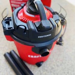 CRAFTSMAN Detachable Blower 12- Gallons 6-HP Corded Wet/Dry Shop Vacuum with Accessories