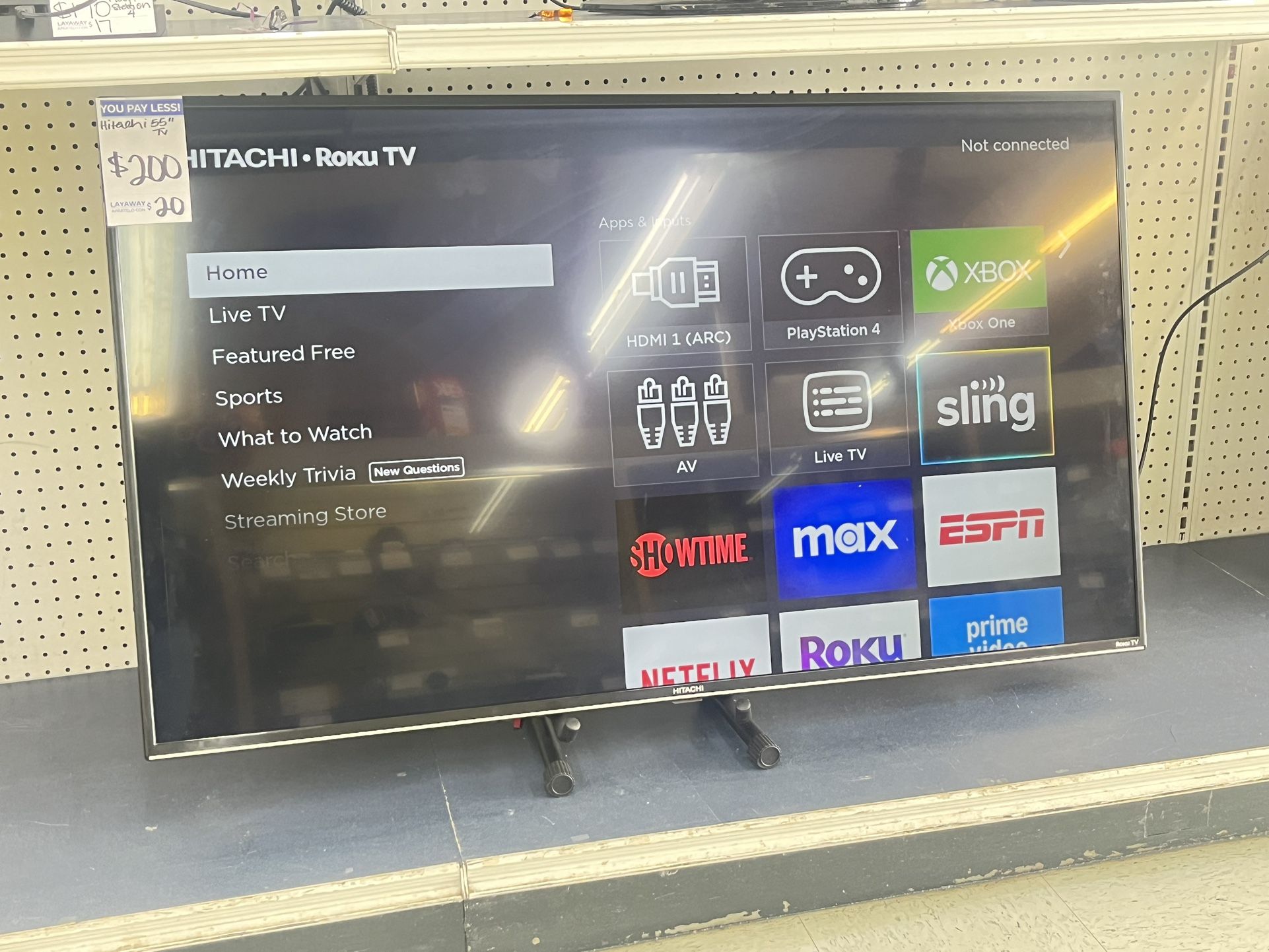 Hitachi Roku Tv 55” 