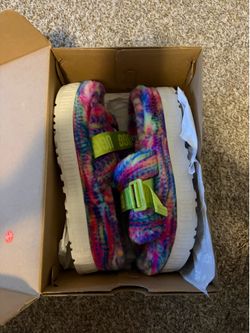 UGG Fluffita Pixelate Sandals – Women’s Size 8 – NEW w/ Box