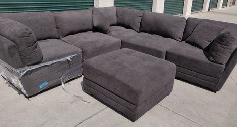 Modular 6 Piece Sofa with Storage Ottoman for Sale in Rancho