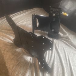  Adjustable Universal TV Mount 100lb Cap.