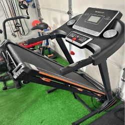 Life Fitness Treadmill - Commercial-Grade Exercise Equipment different prove