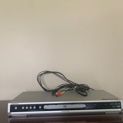 Magnavox MWD7006 DVD player DVDs, CDs, MP3s, and VCDs scan technology No Remote