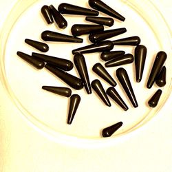 Lot Of Onyx Teardrop Beads 