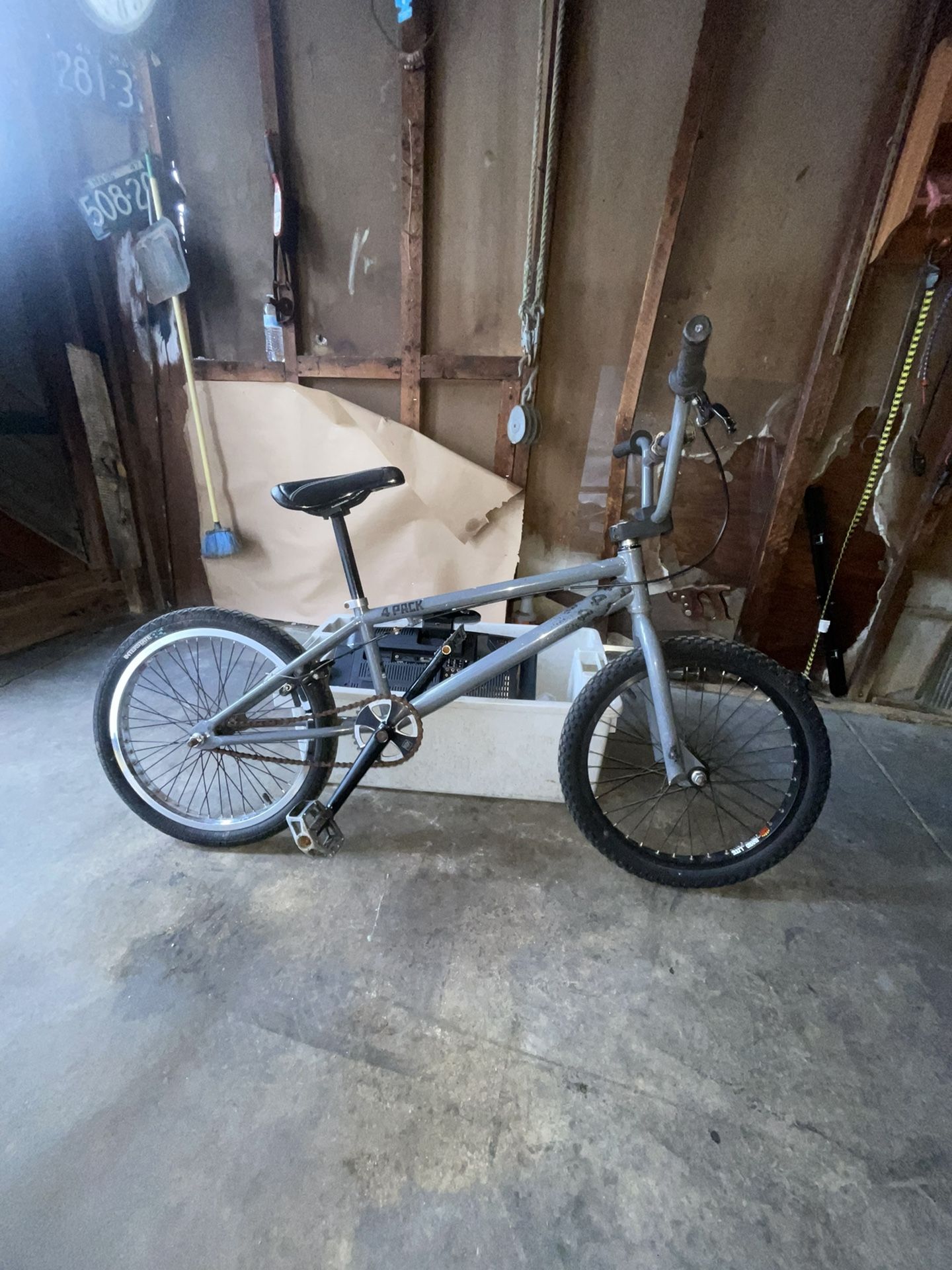 DK 4Pack BMX bike